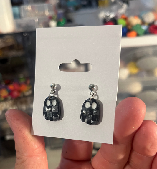 Black and Silver Checkered Ghost Hanging Stud